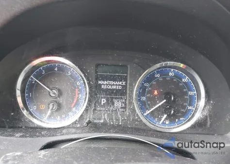 2018 Toyota Corolla Le from USA, damaged, VIN 2T1BURHE7JC097495